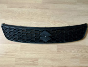 Решітка радіатора 71741-60P00-5PK Suzuki Swift