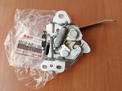 Замок капоту 82110-64R11-000 Suzuki Замок капоту 82110-64R11-000 Suzuki