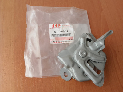 Замок капота 82110-68L10 Suzuki Swift Замок капота 82110-68L10 Suzuki Swift Замок капота 82110-68L10 Suzuki Swift