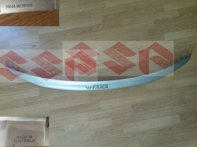 Спойлер капота suzuki Grand Vitara, 9904A-0012410, б/у Спойлер капота suzuki Grand Vitara 9904A-0012410/06 (б/у) без крепежа.
