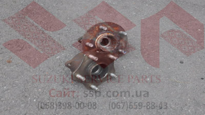 Ступица передняя б/у Suzuki Grand Vitara 43401-65J02 Ступица передняя б/у Suzuki Grand Vitara 43401-65J02