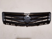 72111-77KA0-38B Решітка радіатора Suzuki Grand Vitara