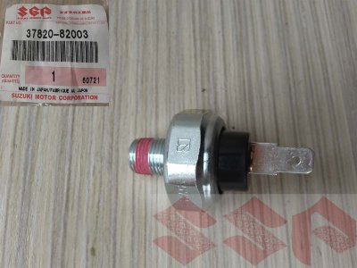 Датчик давления масла sizuki Grand Vitara, XL-7, SX-4, 37820-82003 Датчик давления масла sizuki Grand Vitara, XL-7, SX-4, 37820-82003