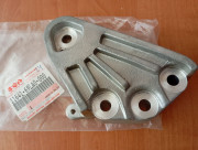 Кронштейн двигуна 11641-69LA0-000 Suzuki