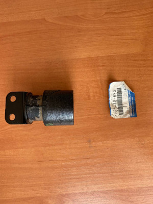 Демпфер глушителя mazda, GY03-40-680 Демпфер глушителя mazda, GY03-40-680