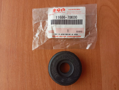 Подушка верхня траверси КПП 11686-78K00 Suzuki Подушка верхня траверси КПП 11686-78K00 Suzuki