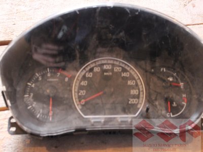 Панель приборов suzuki (торпеда) б/у Панель приборов suzuki (торпеда) б/у