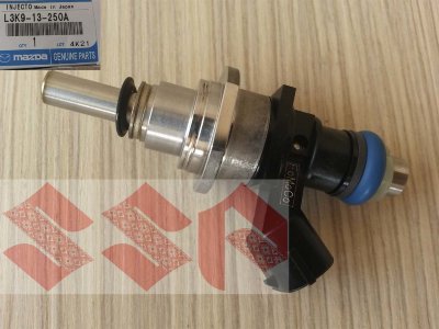 Форсунка топливная mazda 3, mazda 6, CX-7, L3K9-13-250A Форсунка топливная mazda 3, mazda 6, CX-7, L3K9-13-250A