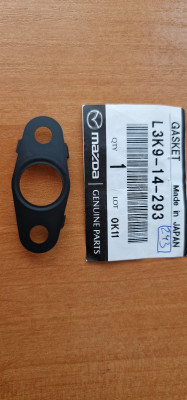 L3K9-14-293 Прокладка маслоприймальної трубки MAZDA CX-7 L3K9-14-293 Прокладка маслоприймальної трубки MAZDA CX-7