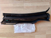 Накладка під лобове скло 72330-61M10-5PK Suzuki SX4 S-Cross