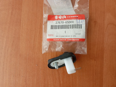 Кінцевик двері 37670-65D00 Suzuki Кінцевик двері 37670-65D00 Suzuki Кінцевик двері 37670-65D00 Suzuki
