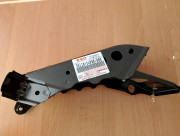 Кронштейн фари правий Suzuki Vitara 58110-54P00-000