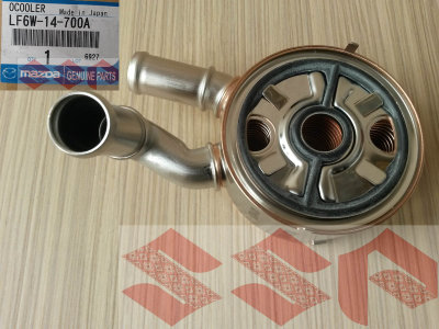 Радиатор масляный mazda CX-7, LF6W-14-700A 