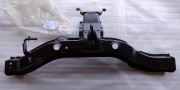 62800-57K01 Підсилювач підлоги багажника Suzuki Swift