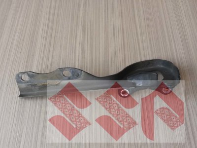 Петля капота правая б/у suzuki Grand Vitara SQ, 58410-65D01 Петля капота правая suzuki Grand Vitara SQ, 58410-65D01