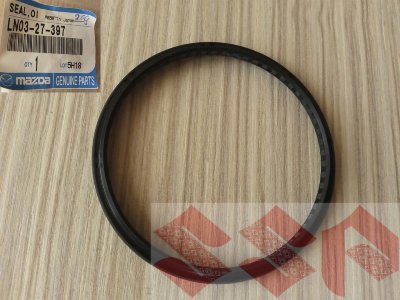 Сальник раздаточной коробки №1 (60X67X4,5/6) mazda CX7, LN03-27-397 