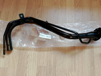 Горловина паливного бака 89201-79J11 Suzuki SX4 Горловина паливного бака 89201-79J11 Suzuki SX4