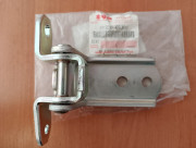 Петля двері верхня передня ліва 69320-65J00 Suzuki 