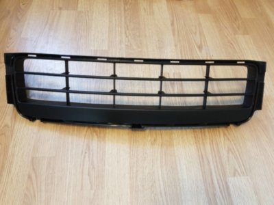 Решетка радиатора нижняя Suzuki SX- 4 71721-79J00-5PK Решетка радиатора нижняя Suzuki SX- 4 71721-79J00-5PK