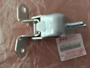 Петля нижня задніх лівих дверей 69440-68LA0-000 Suzuki