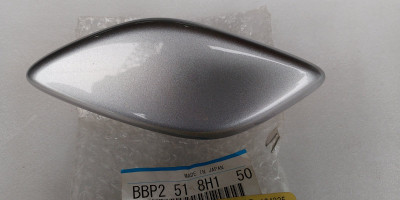 BBP2-51-8H1 50 Ліва форсунка омивача фар Mazda 3 BBP2-51-8H1 50 Ліва форсунка омивача фар Mazda 3