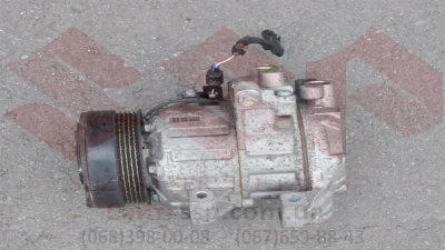 Компресор кондиционера б/у Suzuki Grand Vitara 95200-64JB1 Компресор кондиционера б/у Suzuki Grand Vitara 95200-64JB1