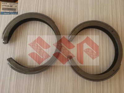 Колодки ручника mazda CX-7, CX-9, LFY4-44-39Z Колодки ручника mazda CX-7, CX-9, LFY4-44-39Z