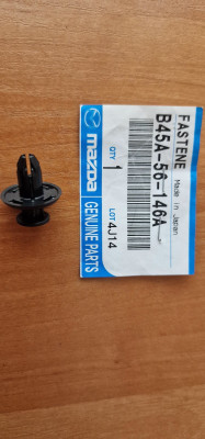 Кліпса кріплення B45A-56-146A Mazda Кліпса кріплення B45A-56-146A Mazda Кліпса кріплення B45A-56-146A Mazda