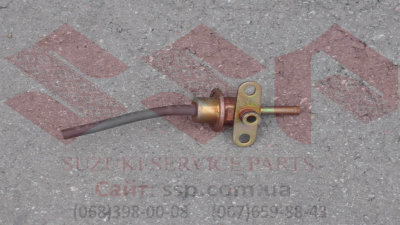 Клапан обратки б/у Suzuki Grand Vitara 15610-67D00 Клапан обратки б/у Suzuki Grand Vitara 15610-67D00