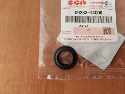 Сальник коробки передач 09283-14006 Suzuki Сальник коробки передач 09283-14006 Suzuki