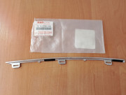Накладка решітки радіатора 72114-52D00-0PG Suzuki Grand Vitara XL-7