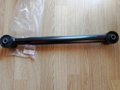 Тяга поздовжня нижня 46202-65D01 Suzuki Тяга поздовжня нижня 46202-65D01 Suzuki